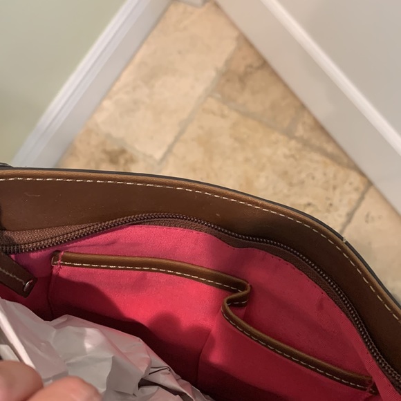 Chaps Floral Canvas Crossbody Bag Purse - Picture 5 of 5